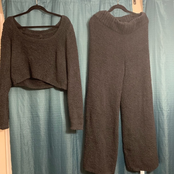 Kozy Knit Skims set - Picture 3 of 4